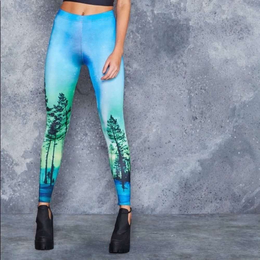 Aurora Skye Leggings